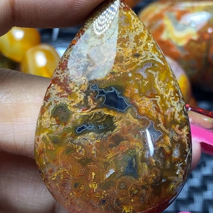 玛瑙/玉髓颈饰未镶嵌