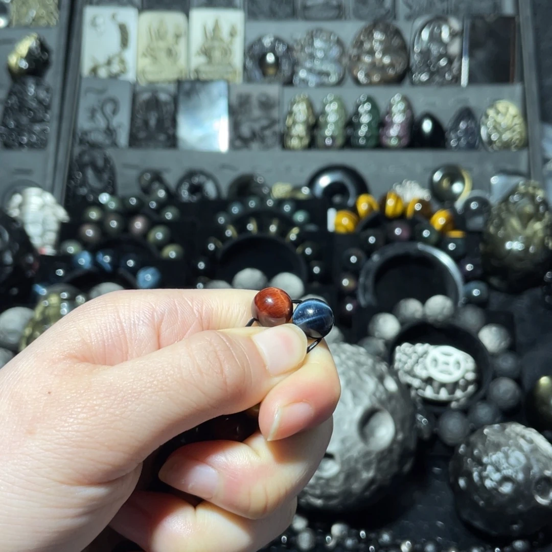 花***o黑曜岩未镶嵌珠宝奇石