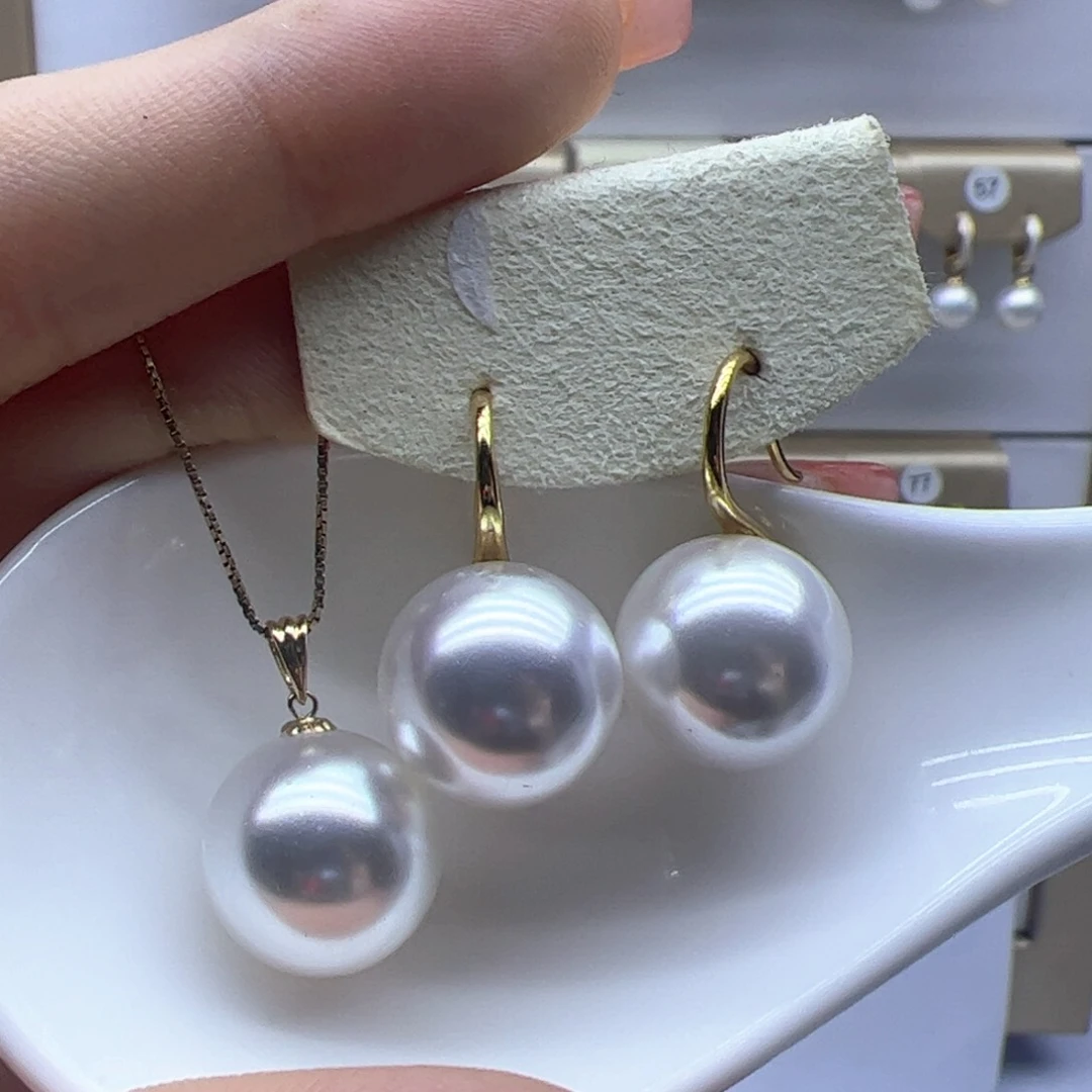 淡水珍珠18K金镶嵌吊坠(赠链)