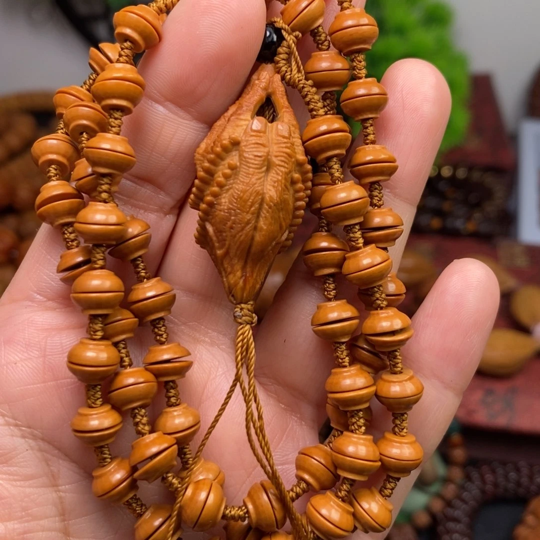 吊坠橄榄核橄榄猴头