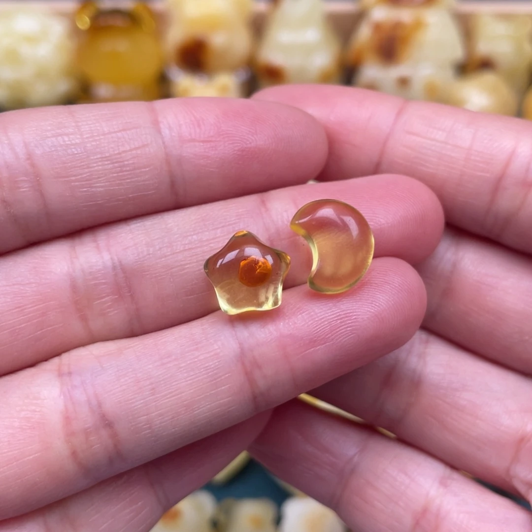 未镶嵌琥珀裸石蜜蜡