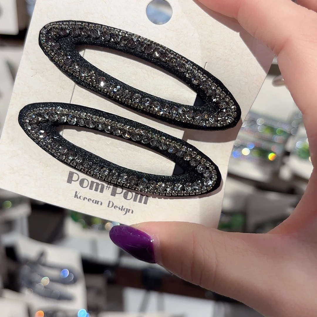 皮质铁合金黑色椭圆拜拜