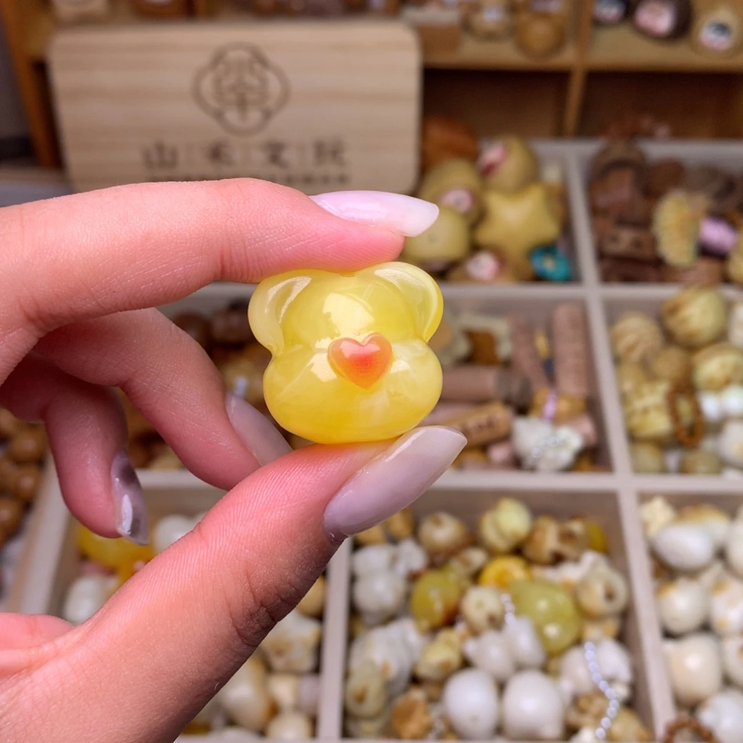 猴头核桃吊坠熊头