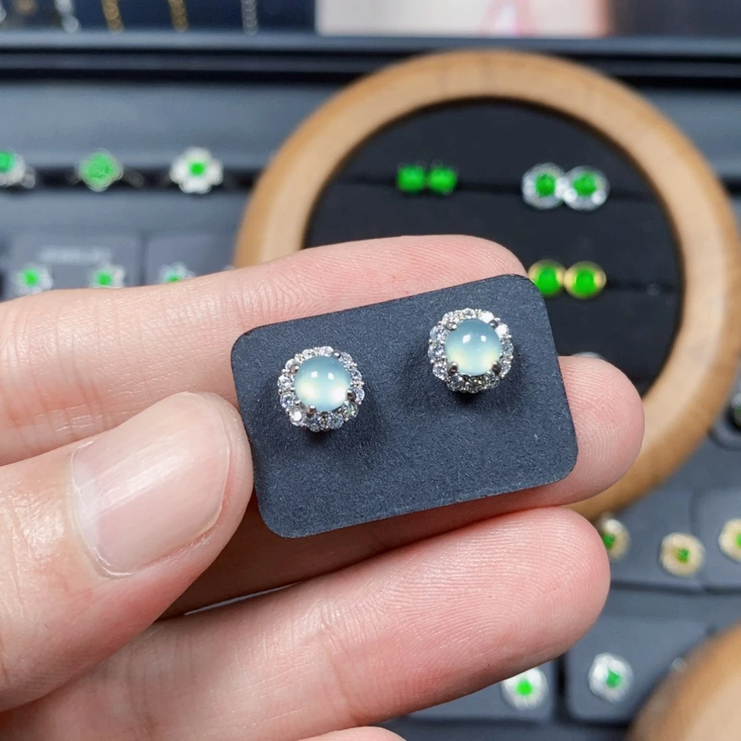 翡翠未镶嵌耳饰天然翡翠款式多人