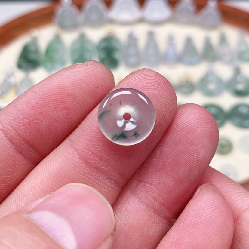 【闪购商品】翡翠吊坠(不含链)未镶嵌樱***子