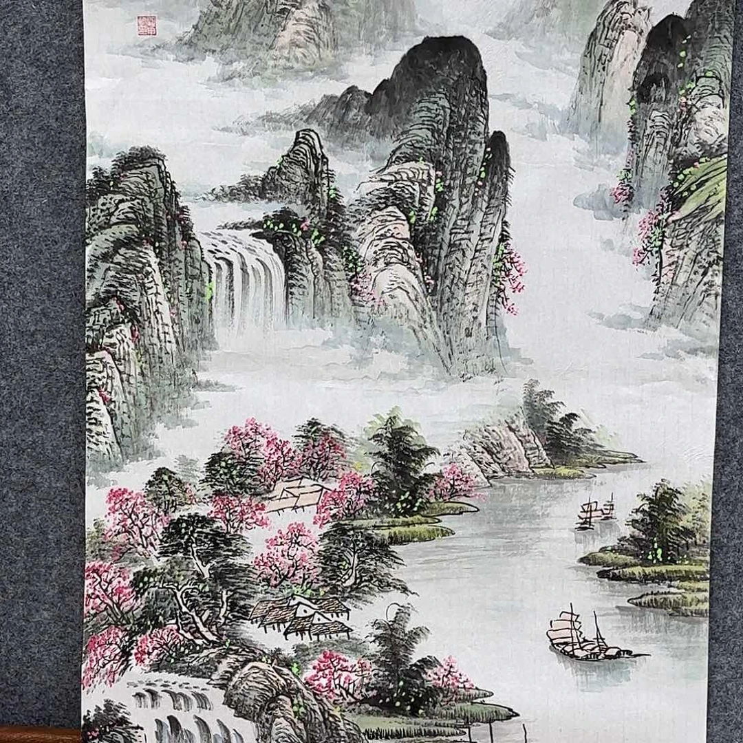 国画国画作品多次入选国内外展出