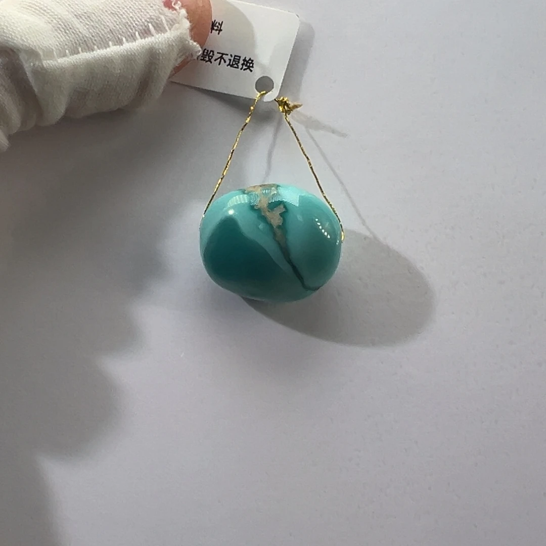 绿松石未镶嵌挂件