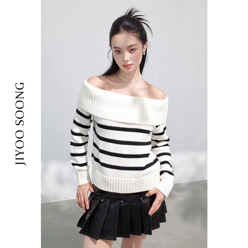 JIYOOSOONG | 慵懒复古一字肩大翻领条纹毛衣