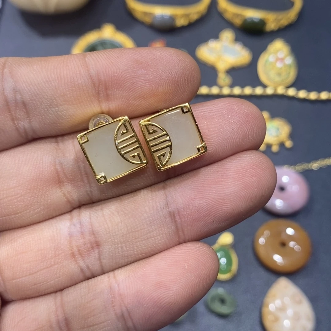 和田玉耳饰银S925镀金镶嵌