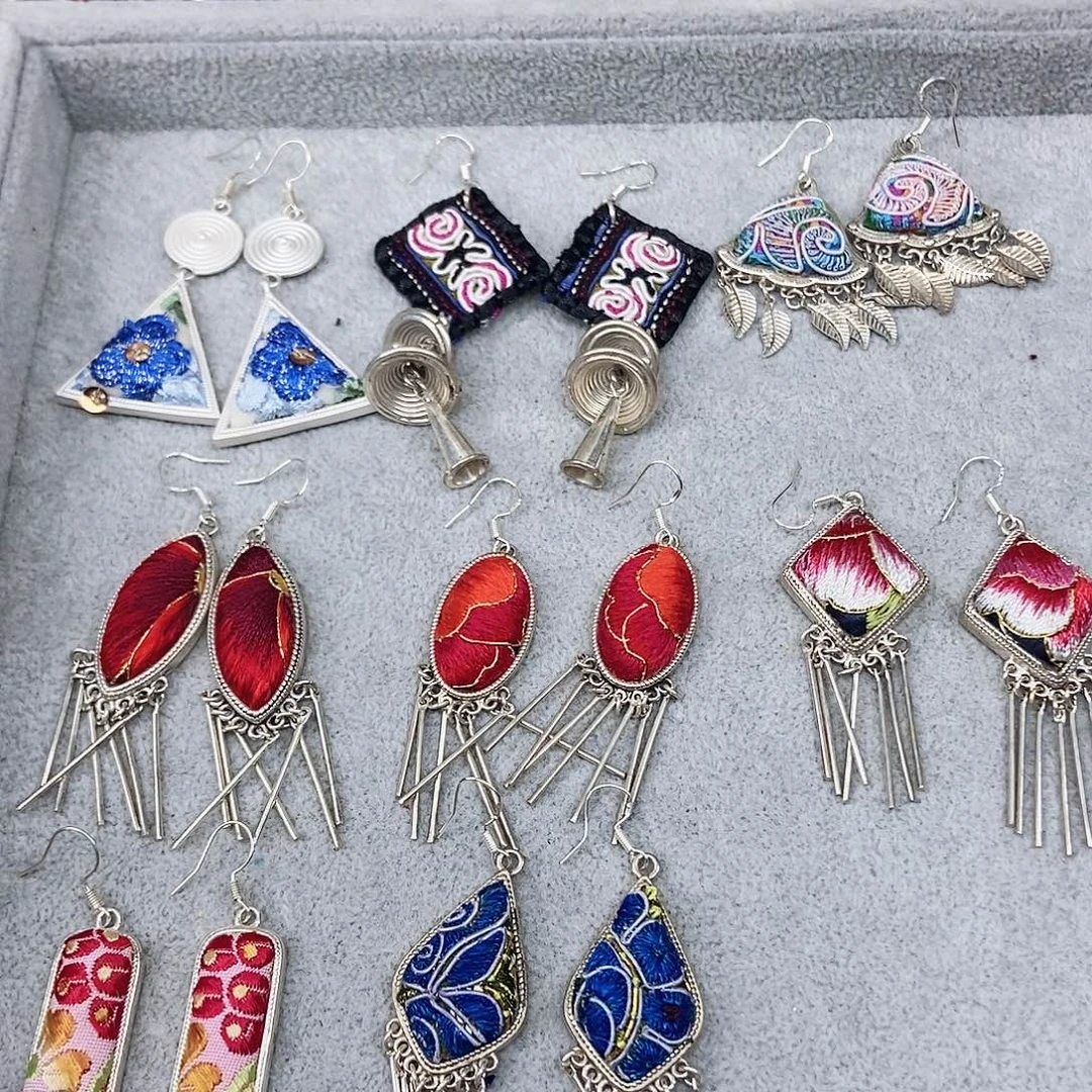 手串/手链核桃苗绣耳环