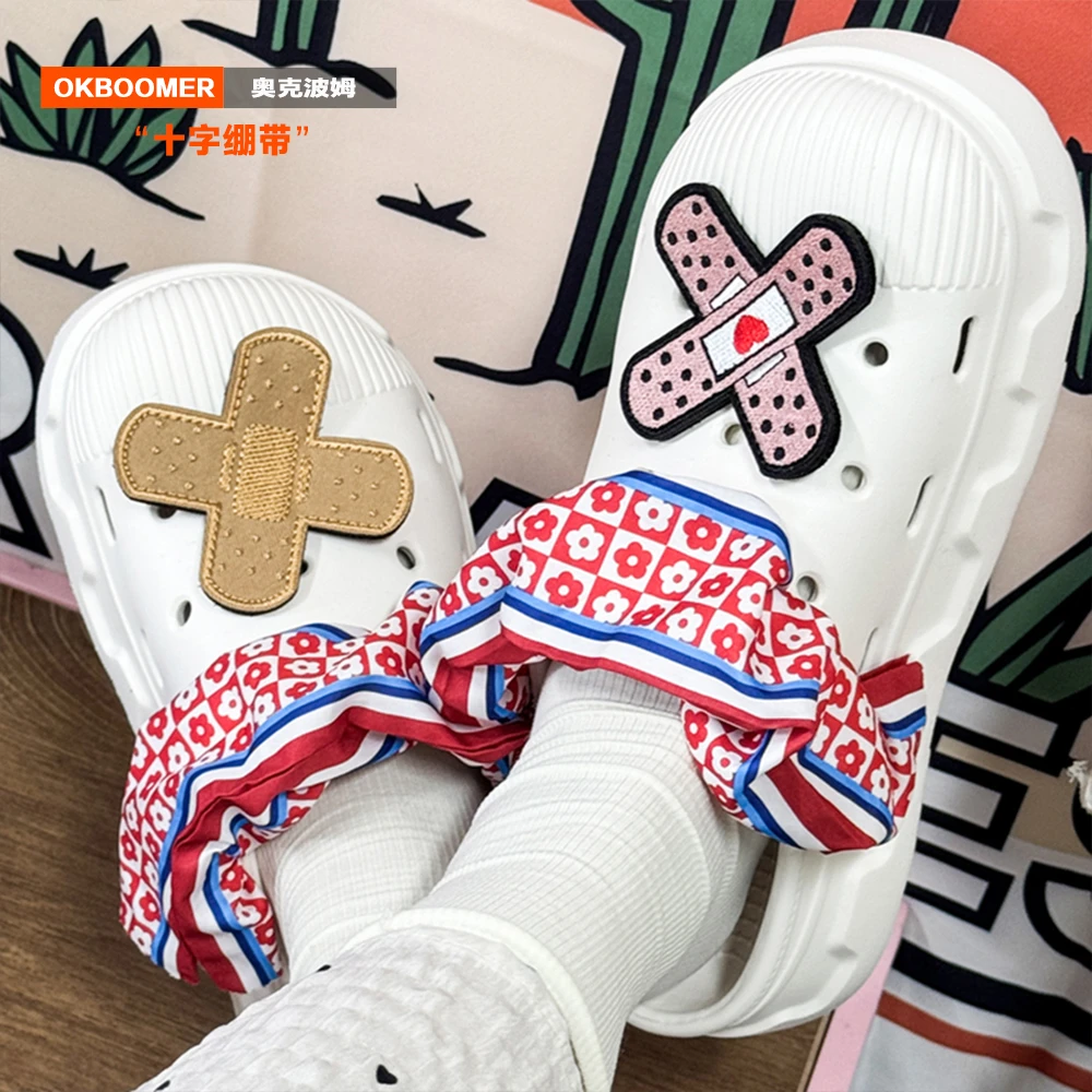 OKBOOMER十字绷带洞洞鞋2025新款夏季百搭厚底情侣包头外穿休闲拖