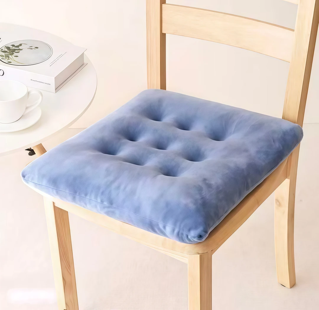 【西藏包邮】加厚短毛绒坐垫四季通用学生办公室久坐椅子防滑屁股垫