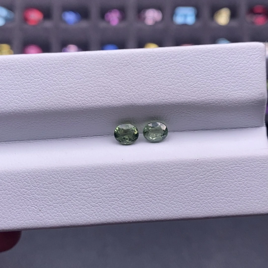 彩色蓝宝石裸石未镶嵌1.03克拉