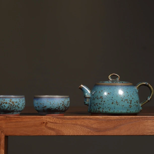 炉钧釉手工单壶容量210毫升