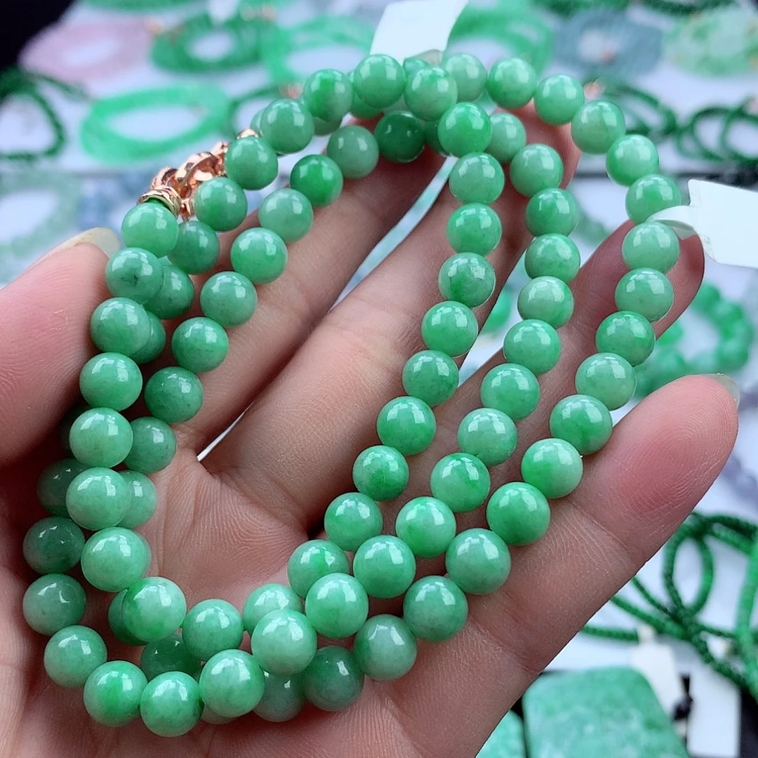 翡翠挂件未镶嵌项链