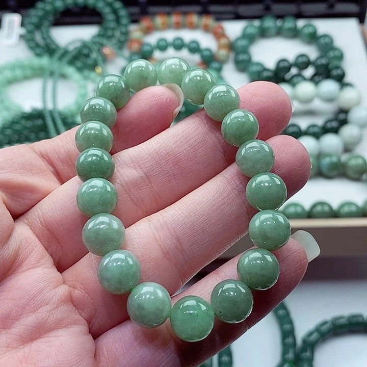 毛衣链未镶嵌翡翠