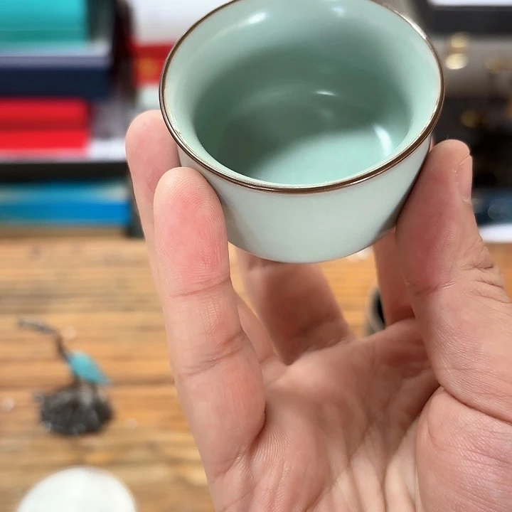 孤品茶具套装等。