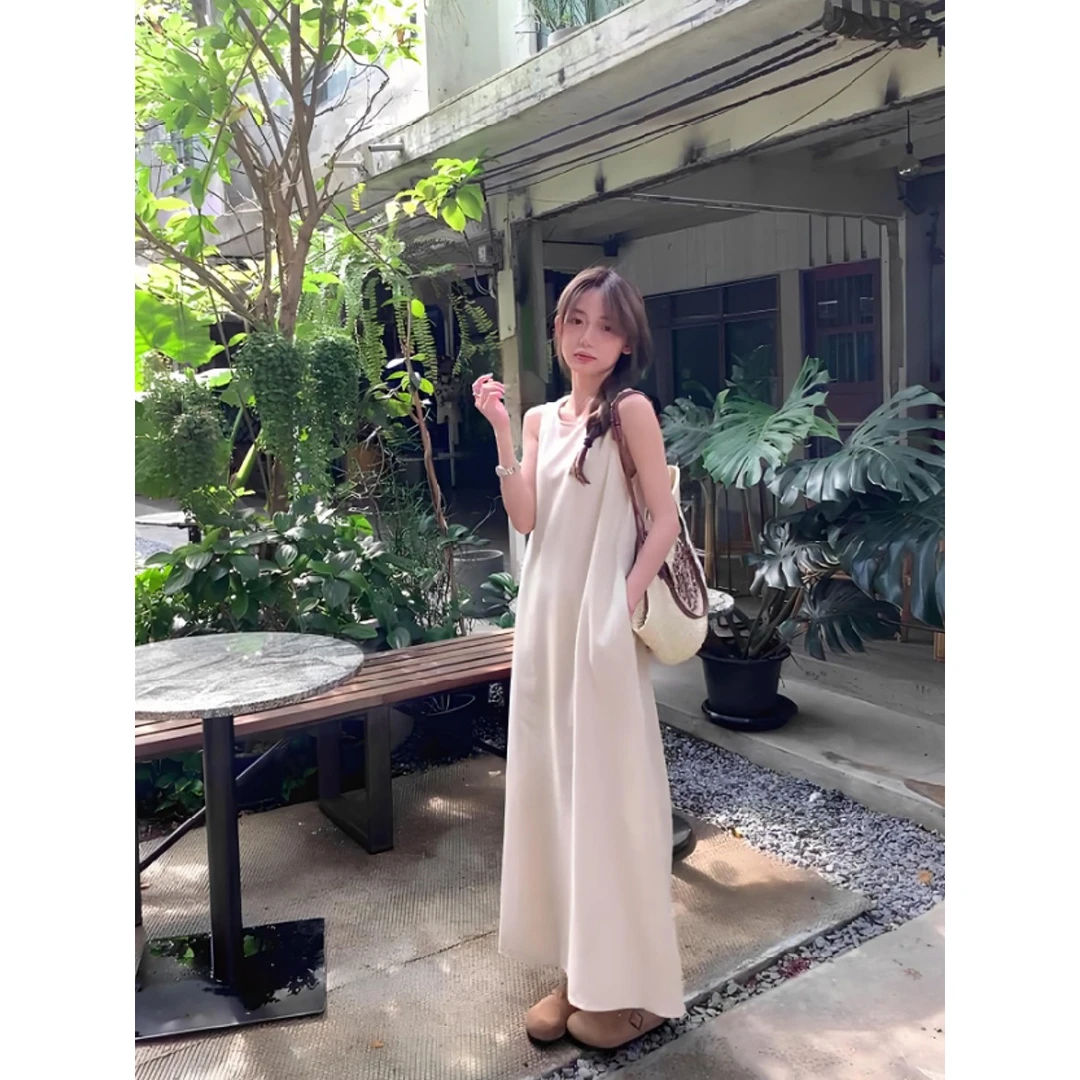 夏季女装批新款发chic镂空露背简约气质中长款圆领背心无袖连衣裙