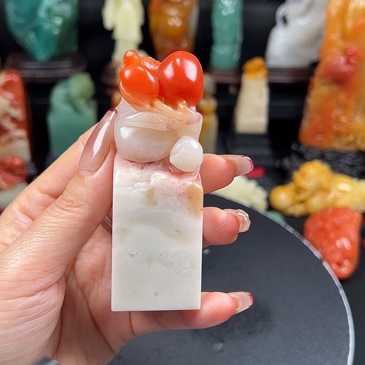 寿山石高山水冻石