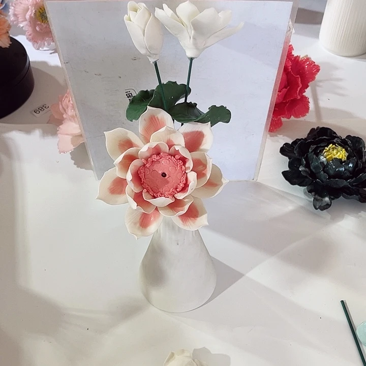 瓷片德化工厂陶瓷手工捏花