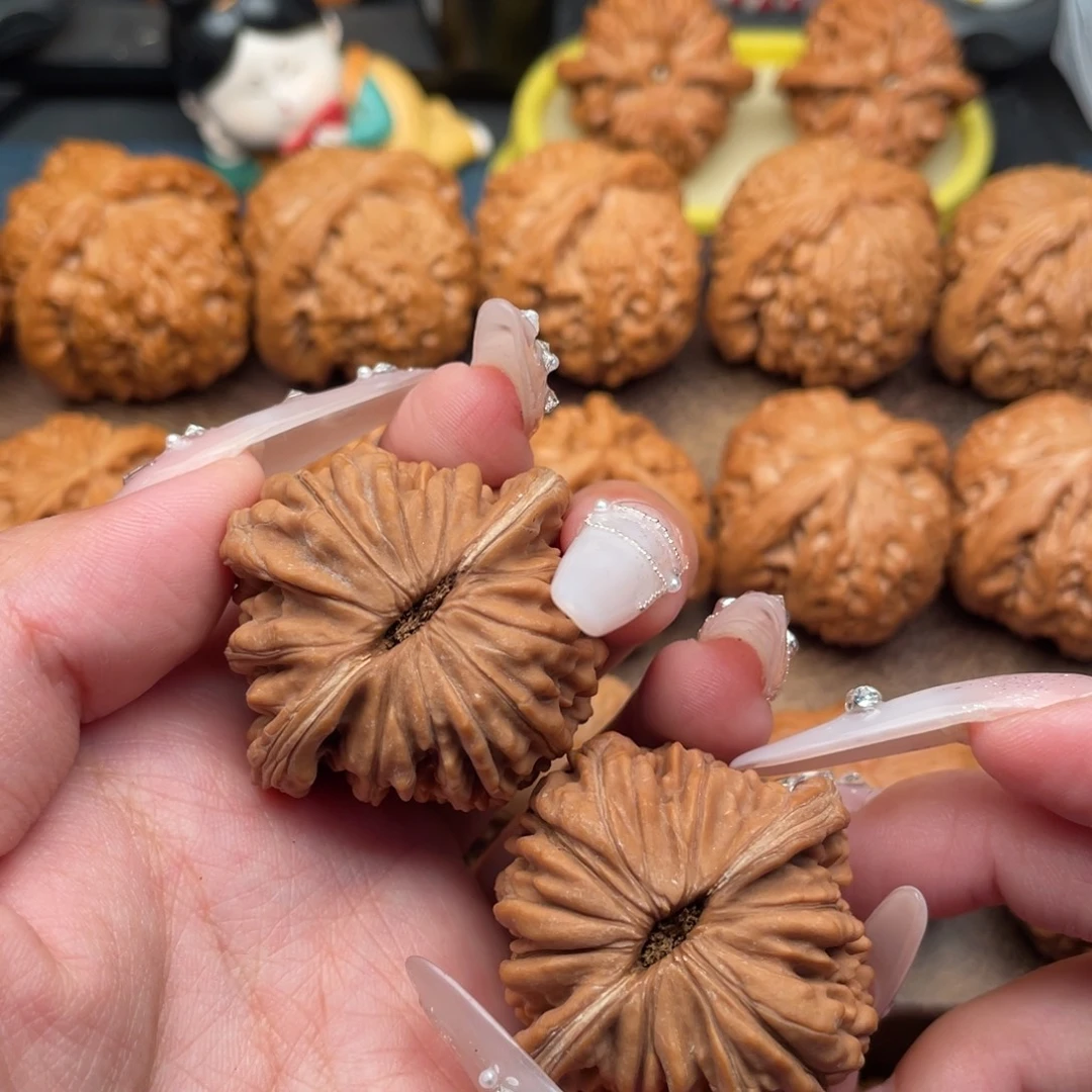 c***k把件文玩核桃全品精配汉高楼41