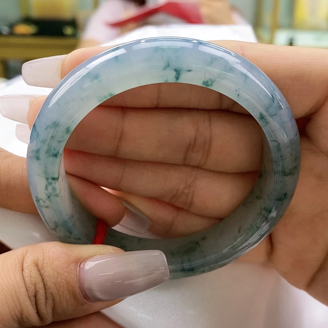 【闪购商品】未镶嵌手镯翡翠