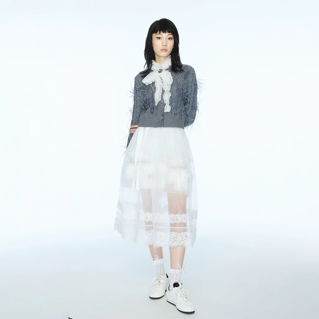 lefame拉飞姆2025秋季新款时尚羽毛装饰针织开衫