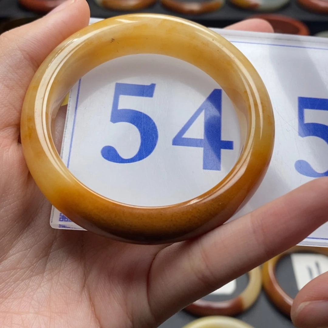 石英质玉（黄龙玉）手镯未镶嵌