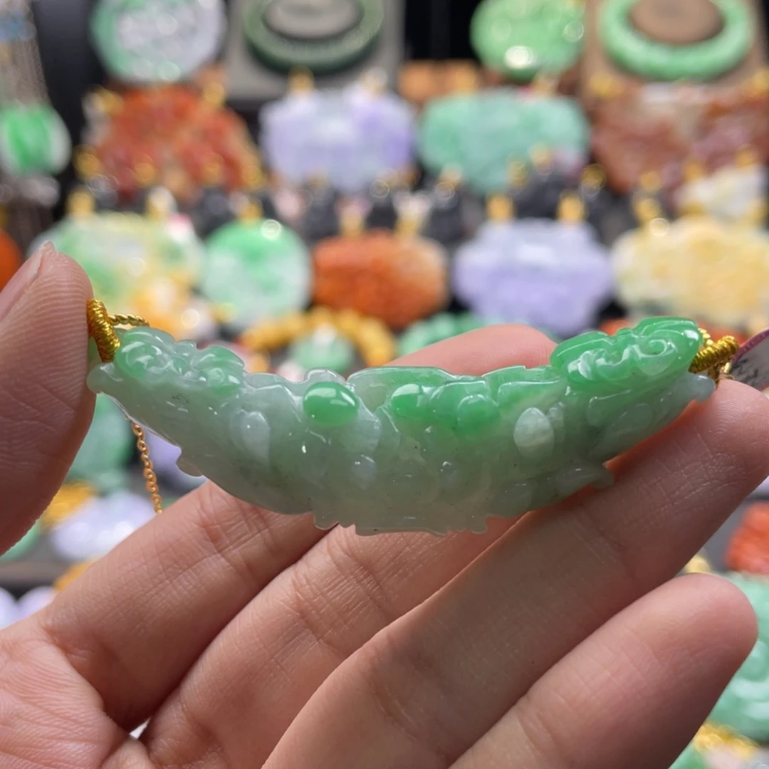 翡翠未镶嵌颈饰代编织