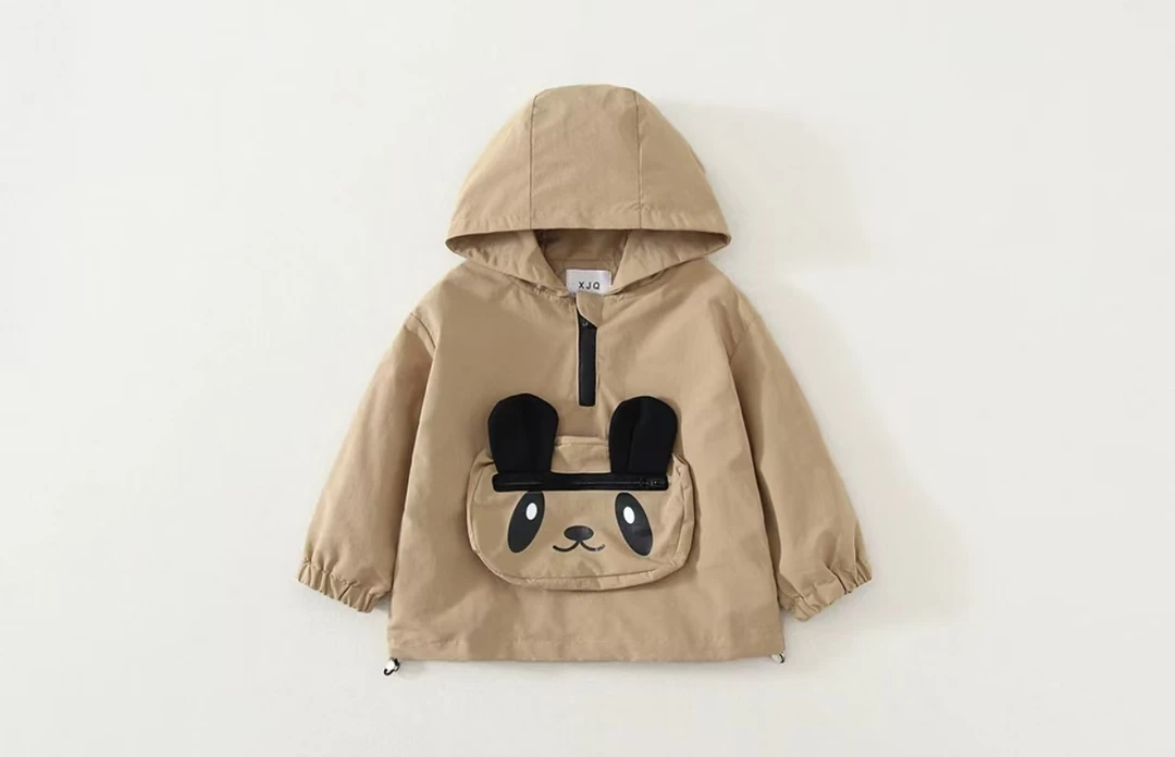 秋款卡通熊猫连帽防水足码外套男童春款时尚休闲春秋