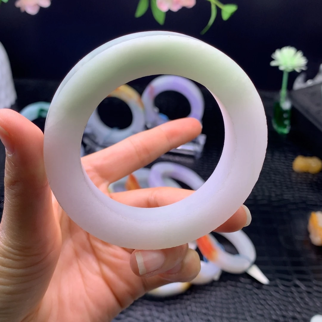 定制翡翠未镶嵌手镯55-65