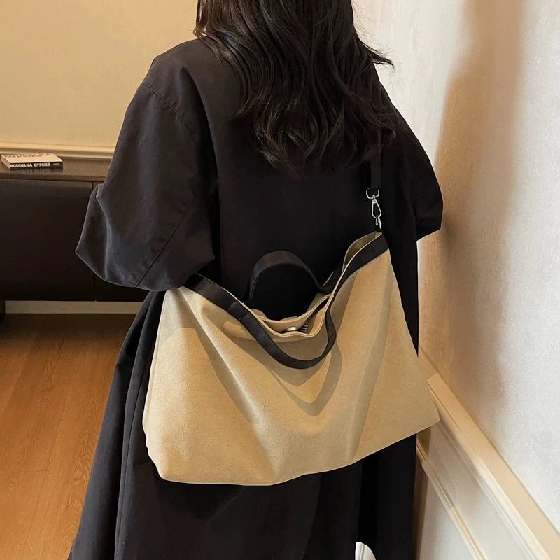 轻便简约帆布单肩斜挎包女包2025新款百搭旅行包手提大容量托特包