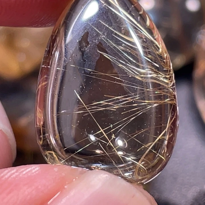 未镶嵌颈饰发晶1****人