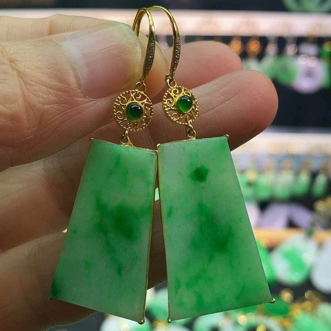 翡翠18K金镶嵌耳饰耳饰