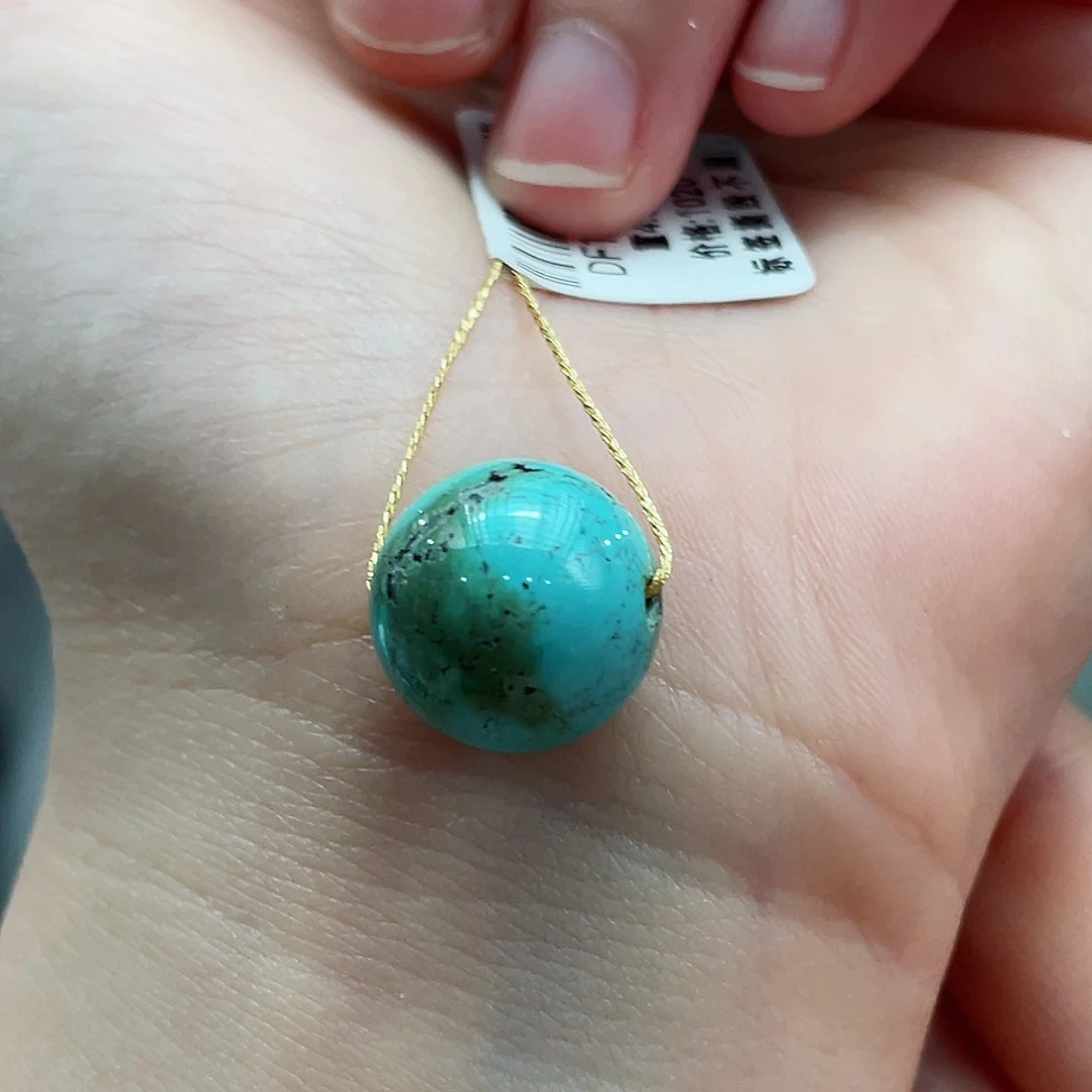 绿松石颈饰未镶嵌