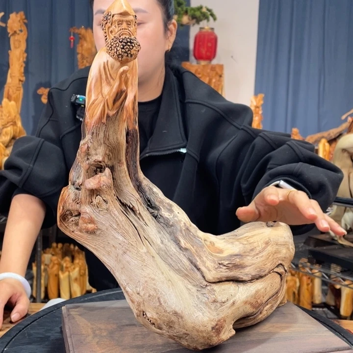 柏木（崖柏）随型摆件