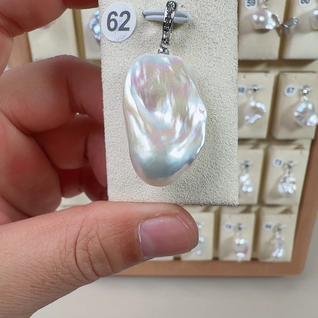 淡水珍珠颈饰合金