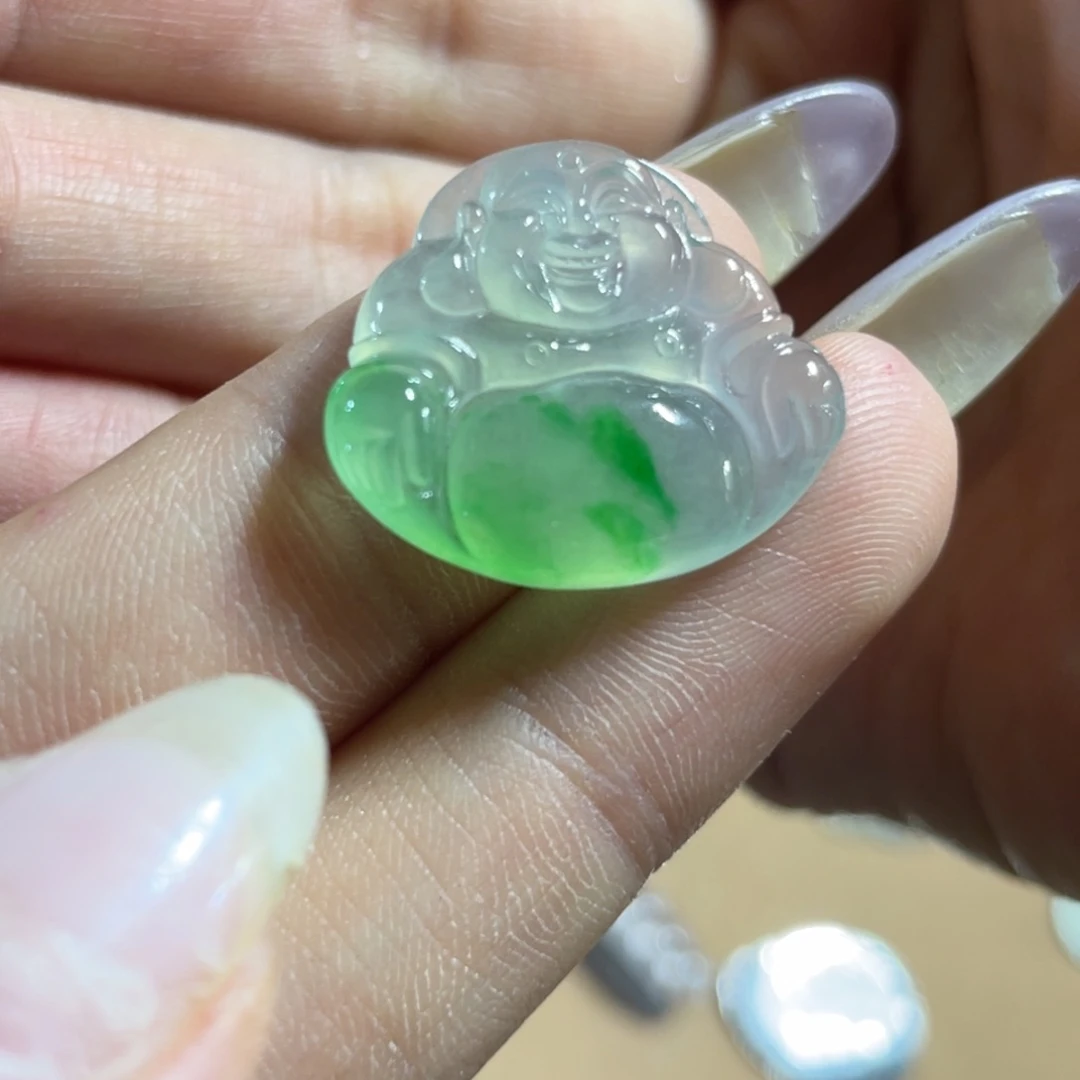 颈饰未镶嵌翡翠佛公