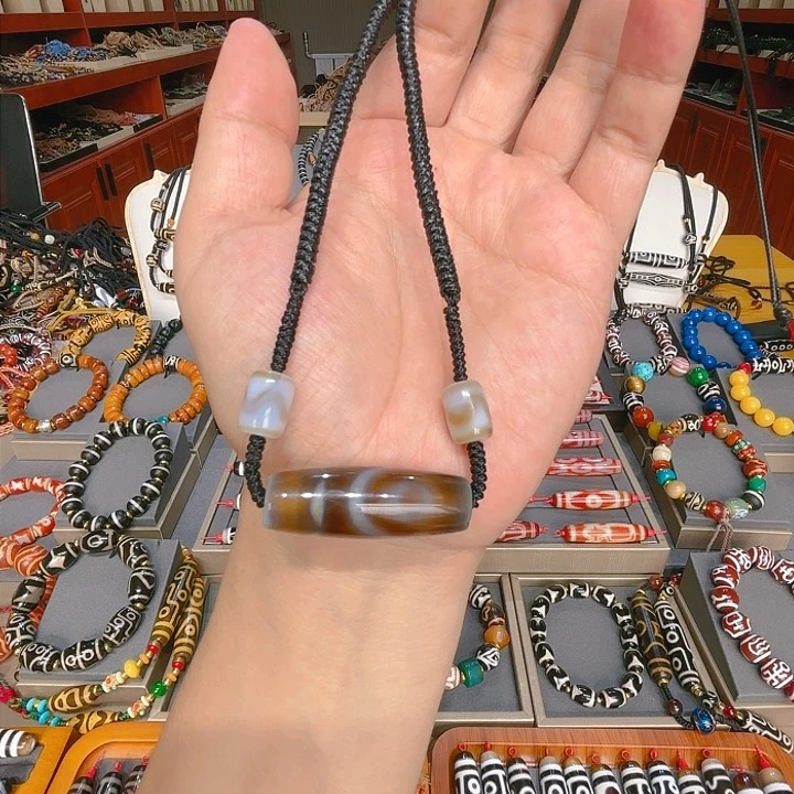 未镶嵌玛瑙/玉髓珠宝奇石