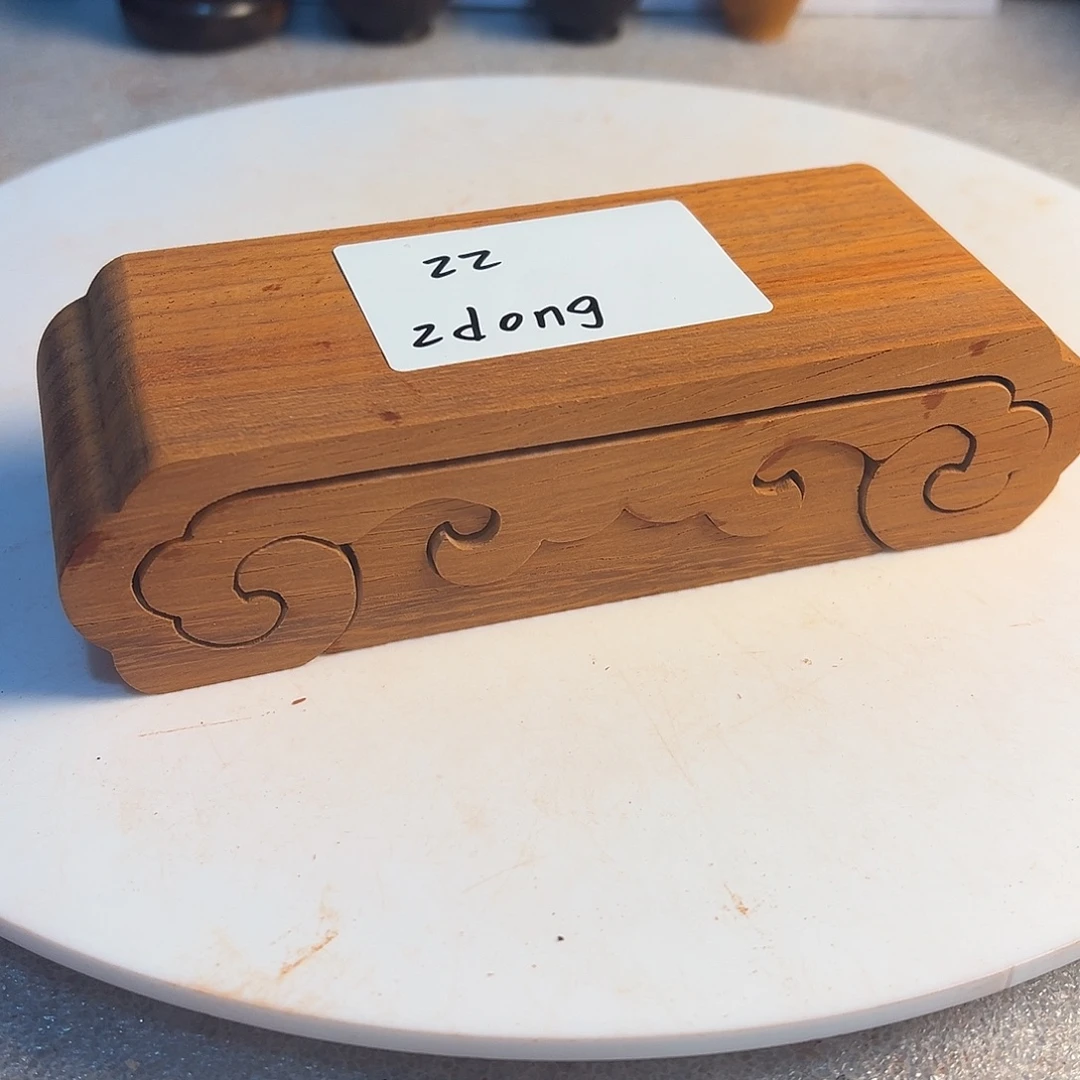 z***0非洲紫檀（红花梨）