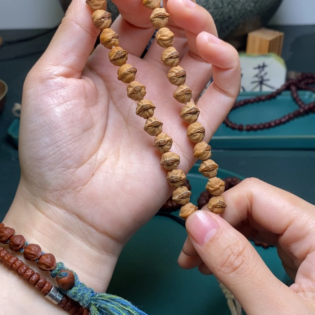 吊坠柏香籽/百香籽218.8凤眼