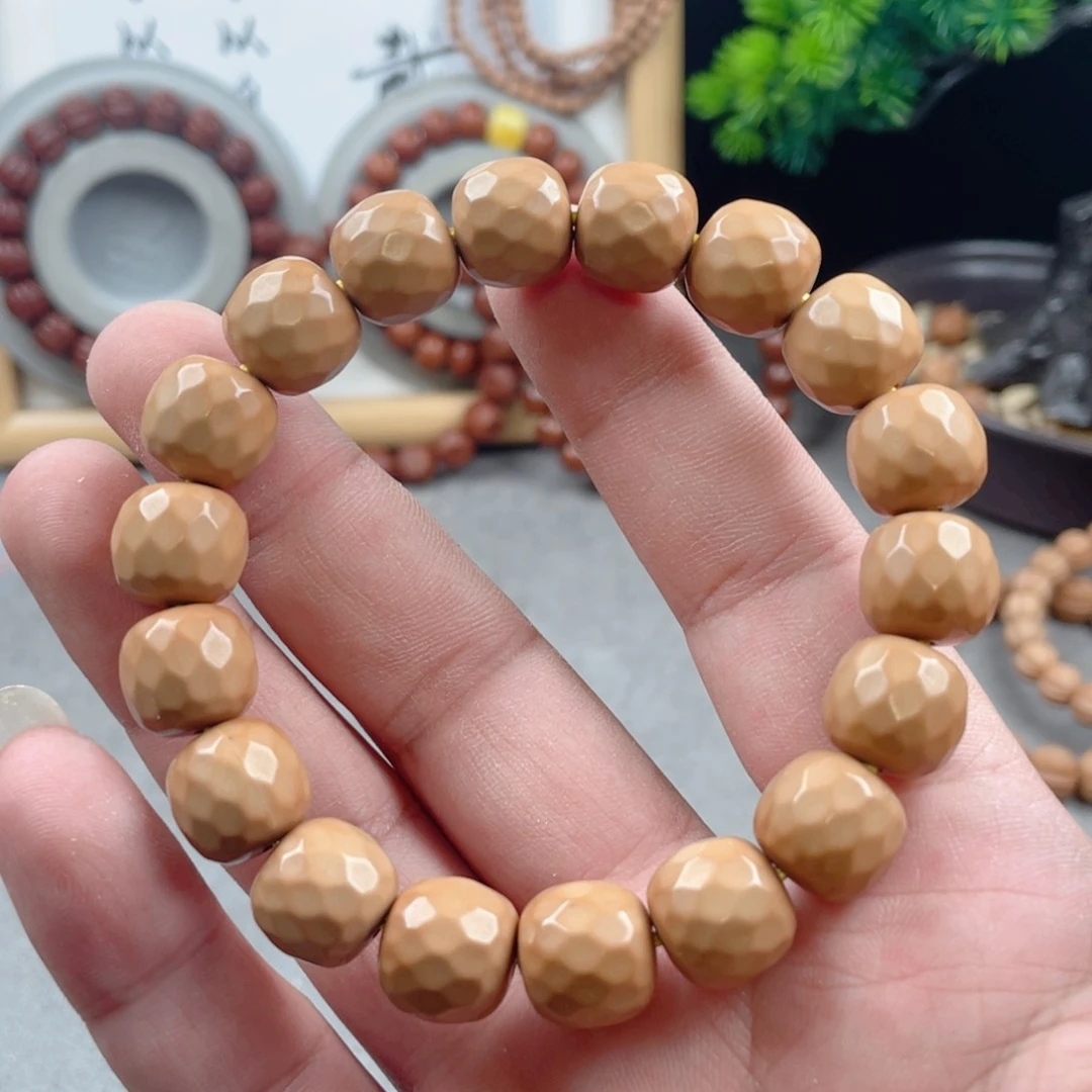 猴头核桃手串自然走色钻石面