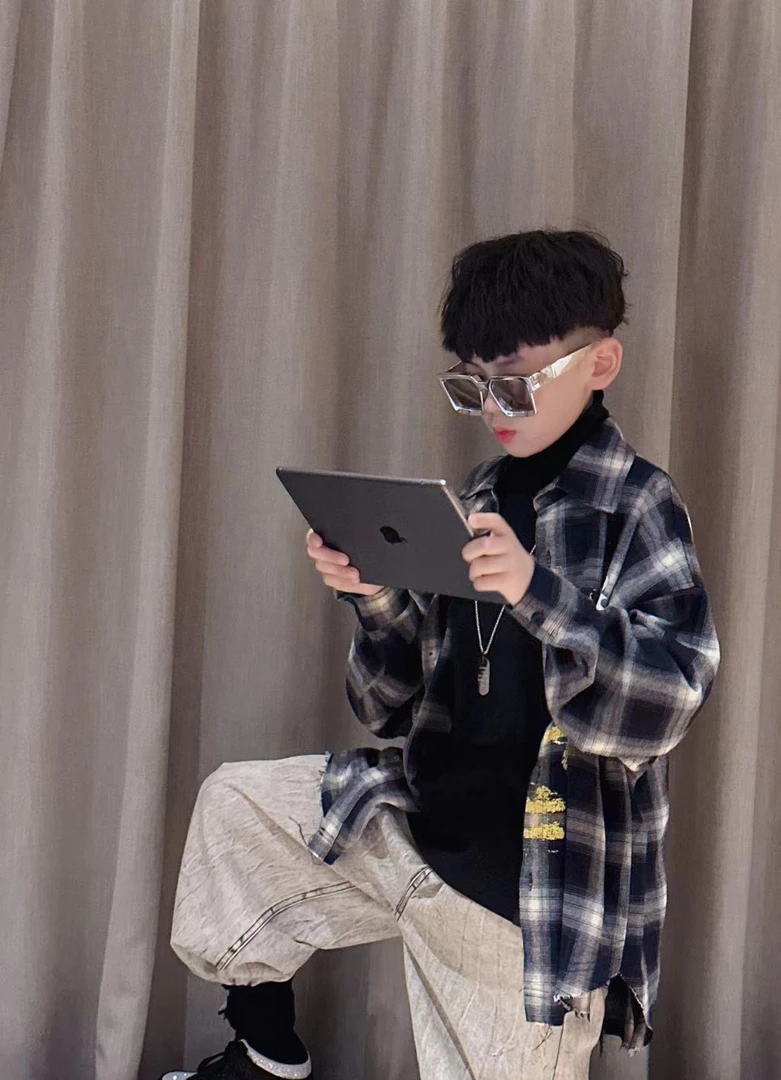 【调性格子】儿童秋季高质感韩版衬衣，模特穿130