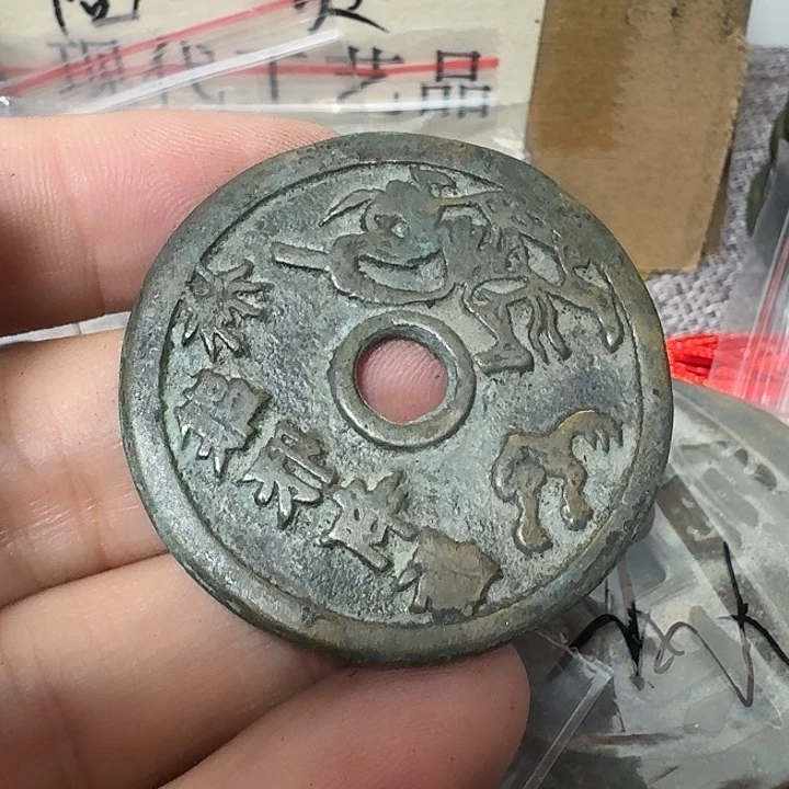 用***号铜现代工艺品花钱