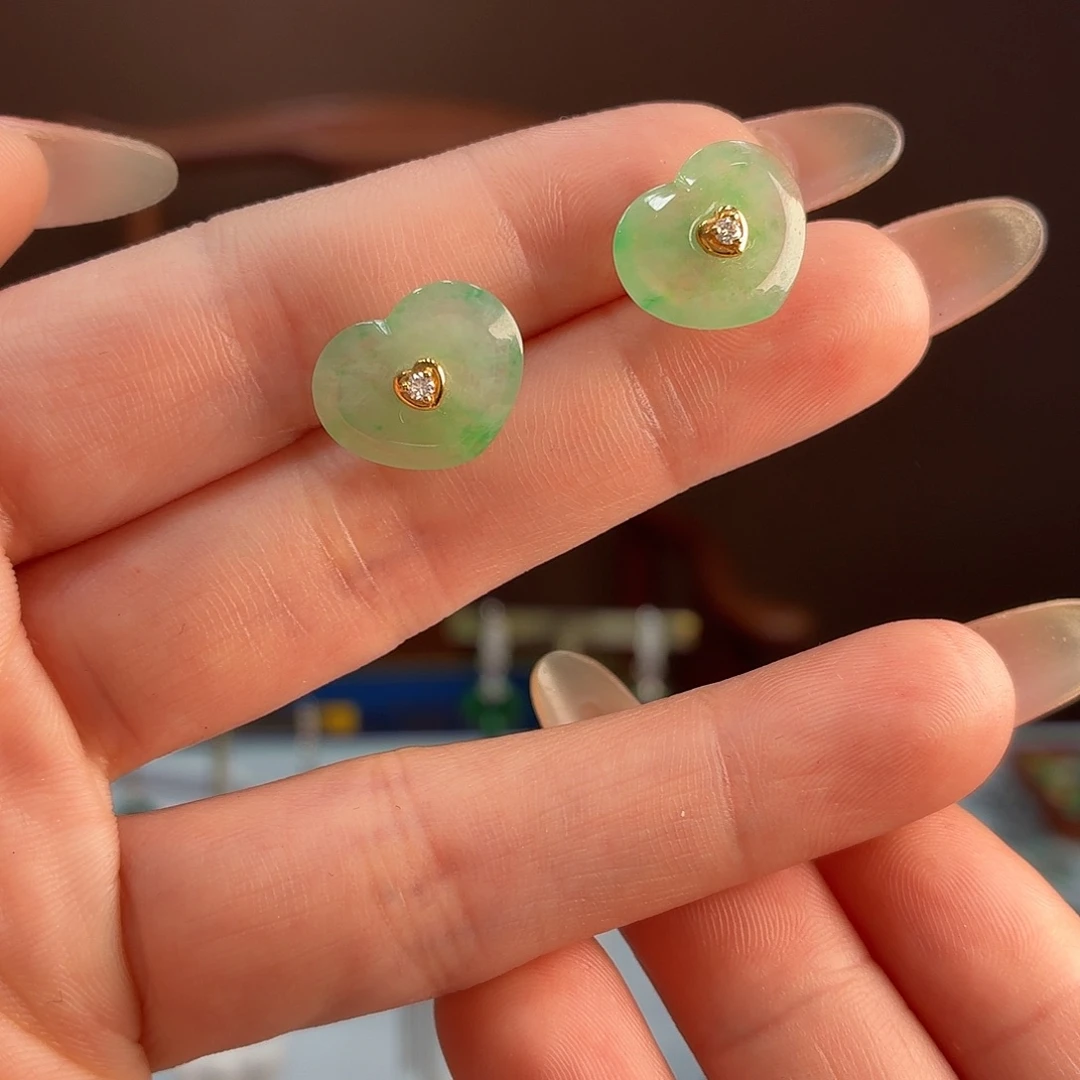 翡翠18K金镶嵌耳饰