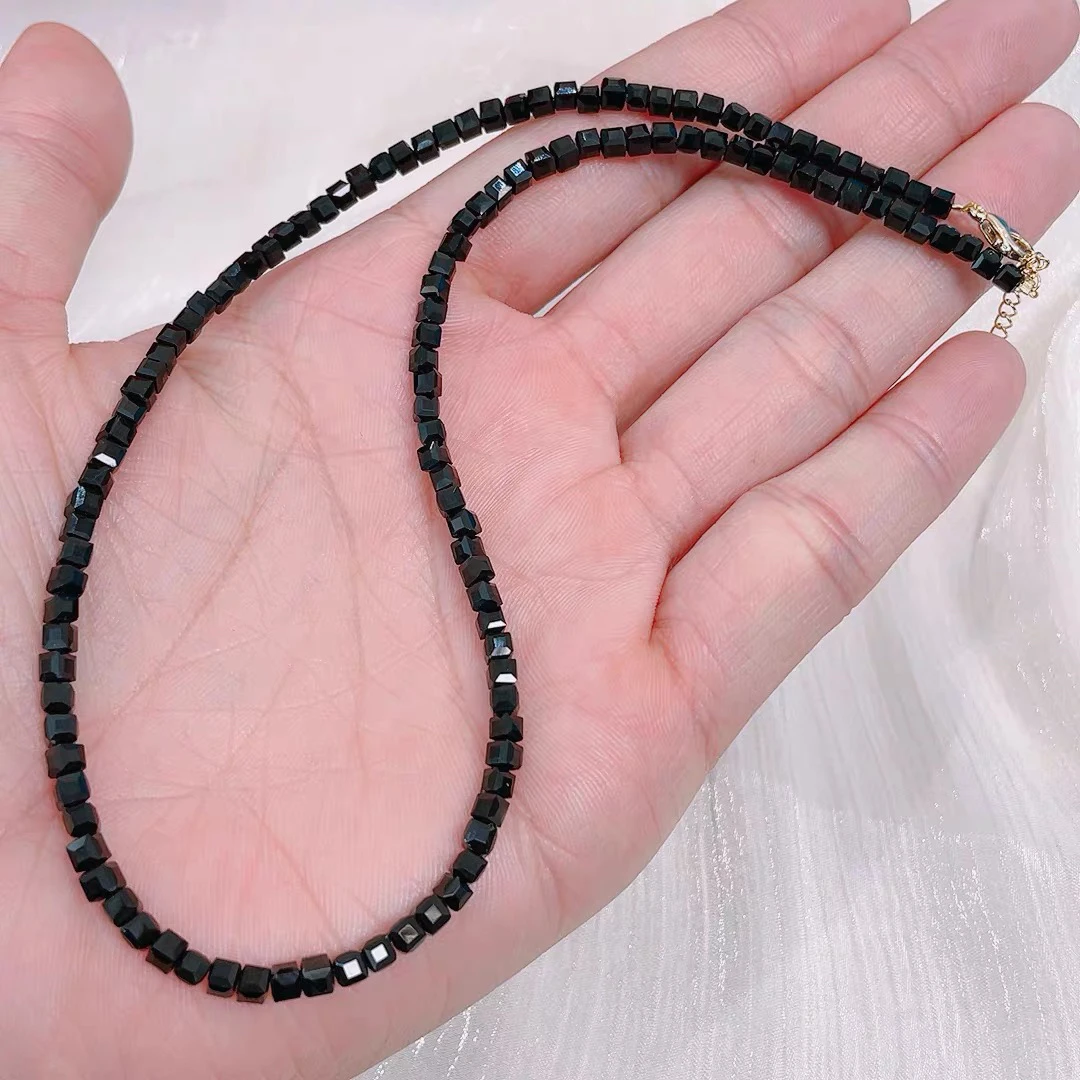 G6天然黑尖晶石方糖刻面项链时尚百搭多样性只发一件