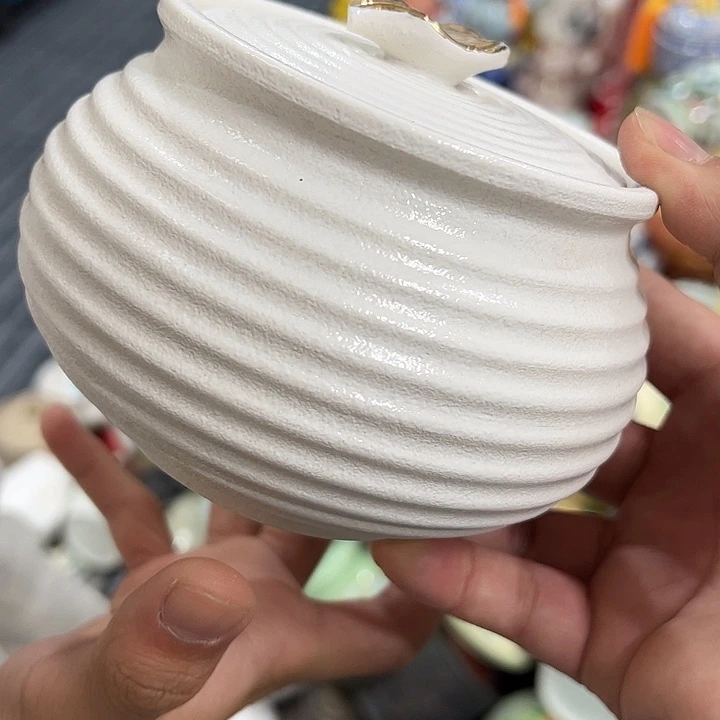 茶叶罐陶瓷家用储物罐瑕疵福利品介意勿拍