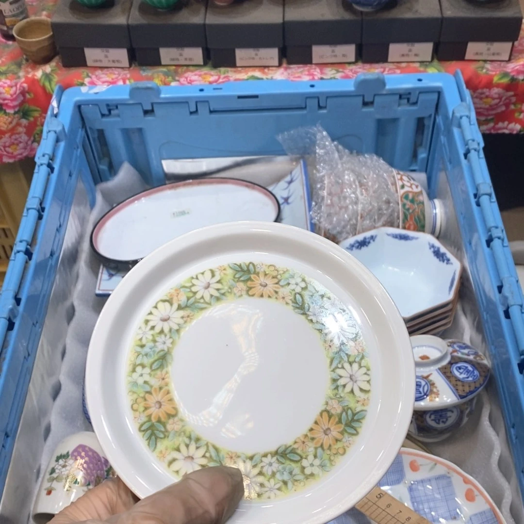瓷片喜*?哈哈哈哈哈哈哈哈哈哈