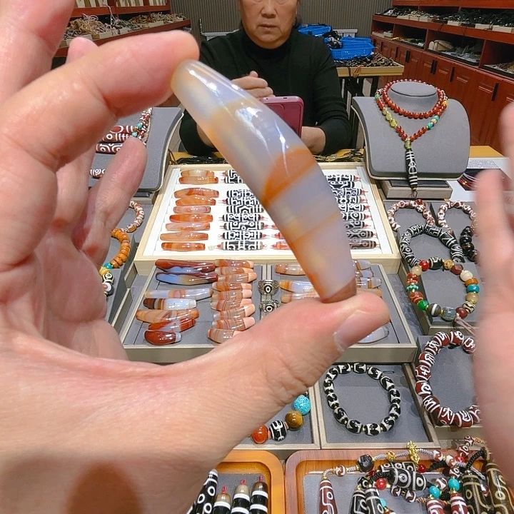 未镶嵌玛瑙/玉髓珠宝奇石