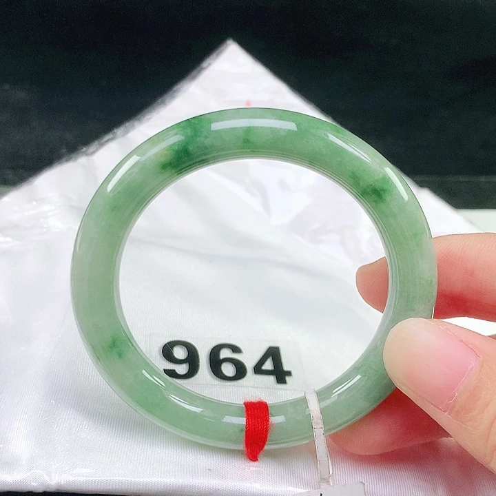 未镶嵌手镯翡翠翡翠手镯